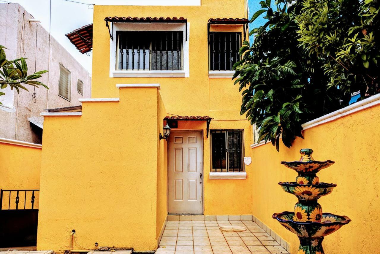 Casa De Lolis Cancún Exterior foto